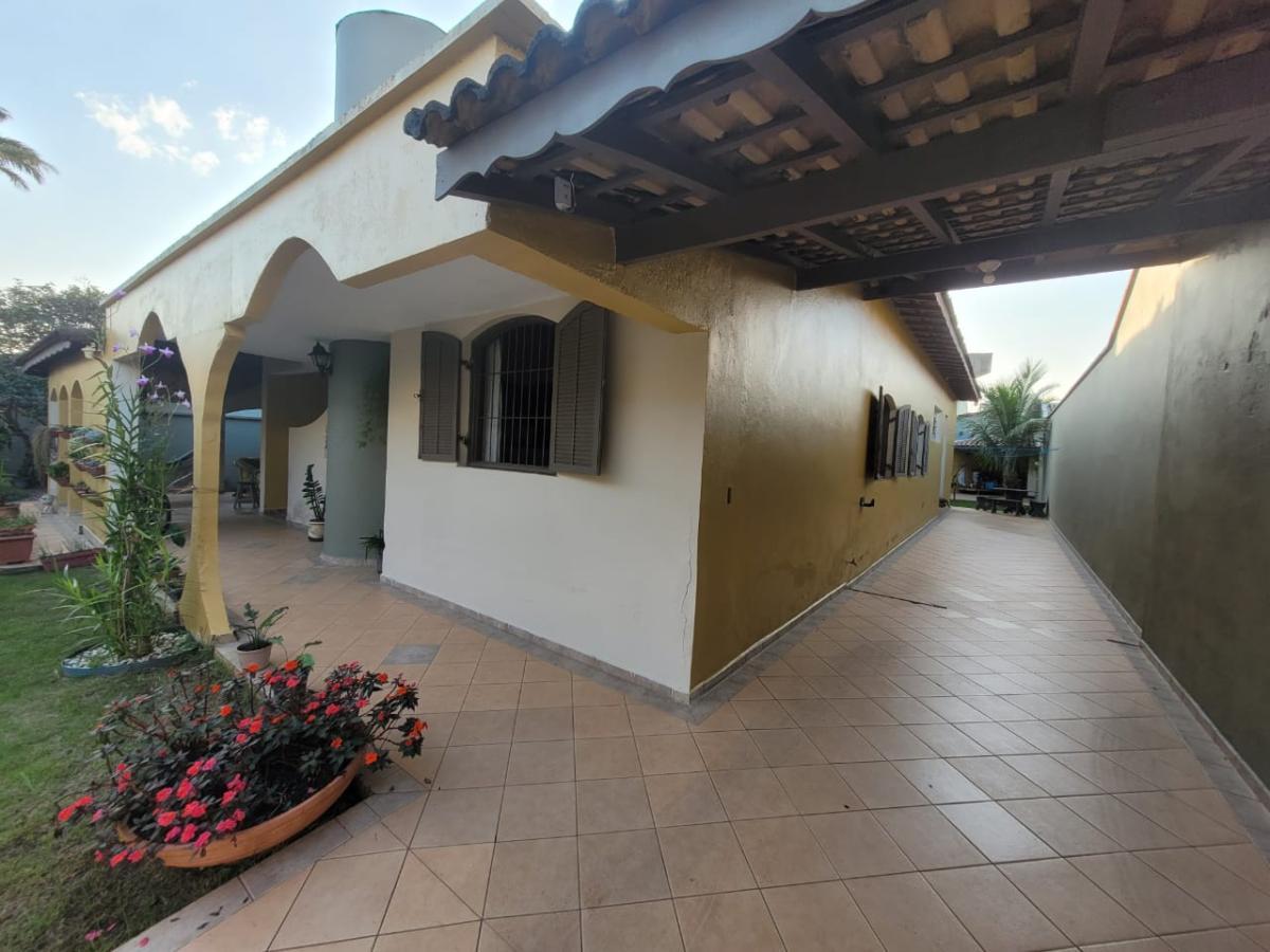 Casa, 3 quartos, 184 m² - Foto 4